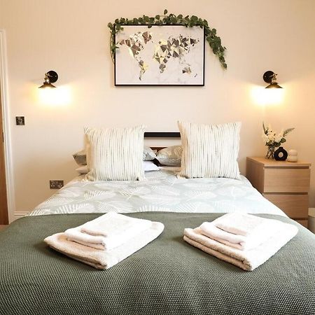 Green Nest Room With Private Bathroom Eastbourne Kültér fotó
